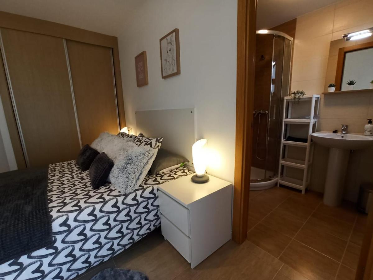 Apartamento Bolboretas Con Parking Privado Ares Dış mekan fotoğraf
