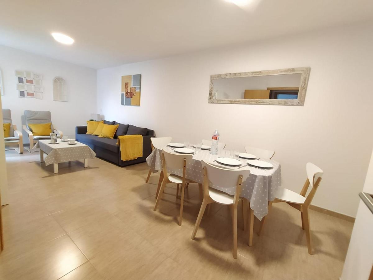 Apartamento Bolboretas Con Parking Privado Ares Dış mekan fotoğraf