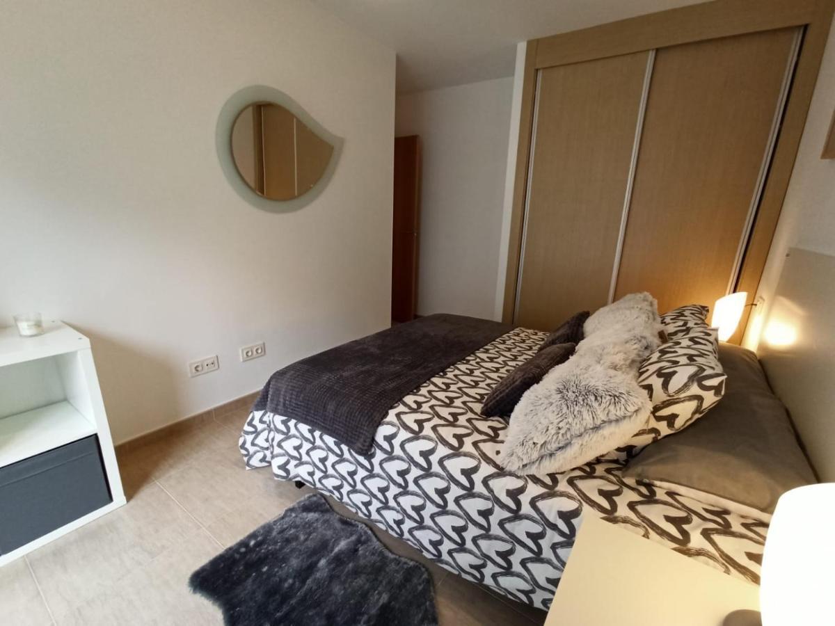 Apartamento Bolboretas Con Parking Privado Ares Dış mekan fotoğraf
